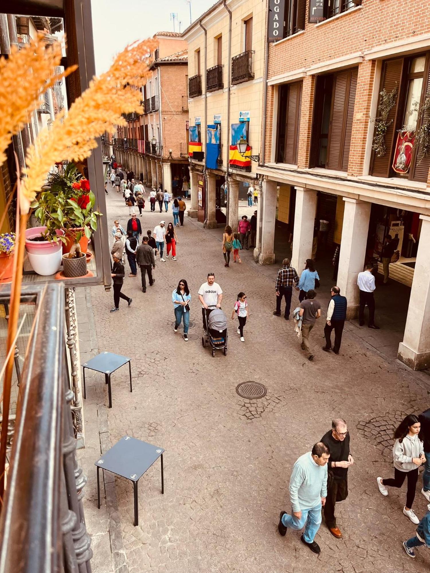 Calle Mayor Alcala de Henares Ngoại thất bức ảnh
